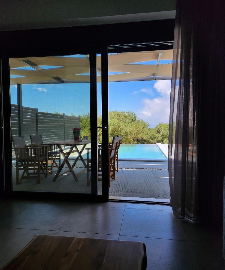 Elaionas Estate Villa *