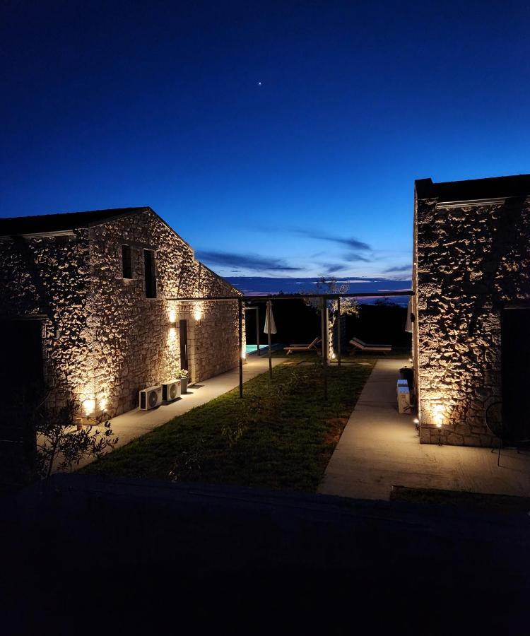 Elaionas Estate Villa *