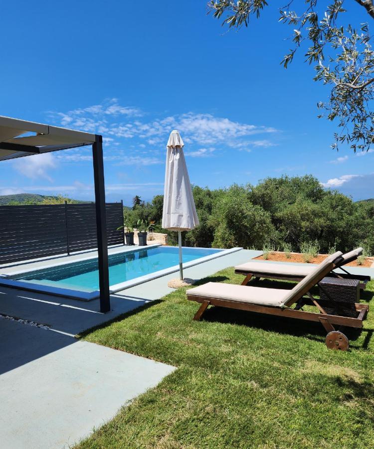 Elaionas Estate Villa